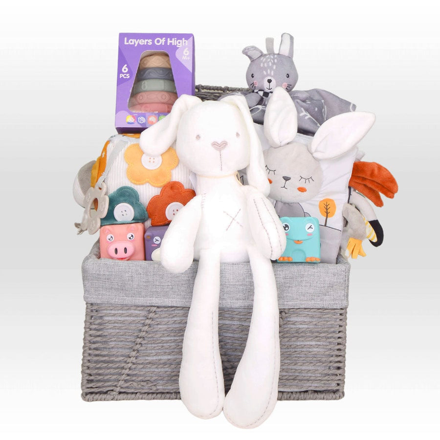 BABY'S FIRST GIFT SET HAMPER | Baby Plush Toy | Baby Security Blanket | Building Blocks | Fabric Book | Baby Wet Wipes | Woven Storage Box | BB的第一個禮品套裝禮籃 | 嬰兒毛絨公仔 | 嬰兒按撫巾 | 積木玩具 | 布書 | 嬰兒濕紙巾 | 草繩編織籃