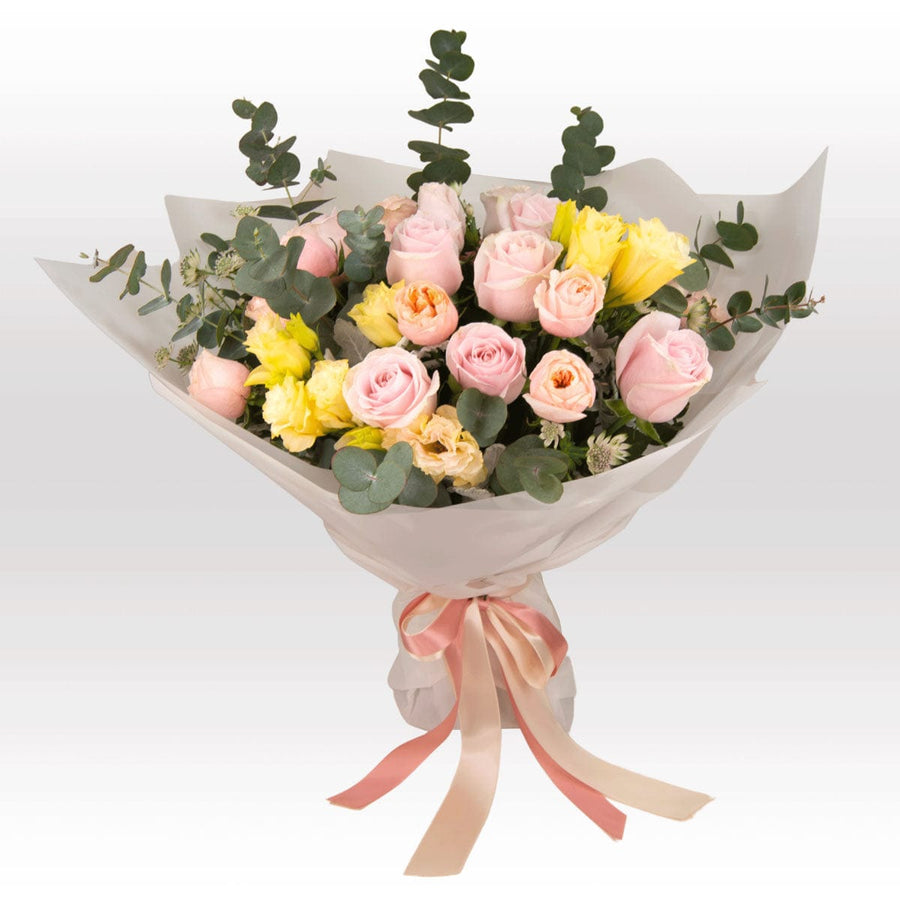 FAIRYTALE FOREVER HAMPER｜Rose｜Eustoma｜Seasonal Foliage｜永遠的童話禮籃｜玫瑰花｜桔梗花｜時令伴草