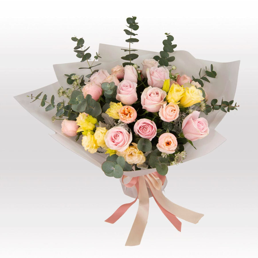 FAIRYTALE FOREVER HAMPER｜Rose｜Eustoma｜Seasonal Foliage｜永遠的童話禮籃｜玫瑰花｜桔梗花｜時令伴草