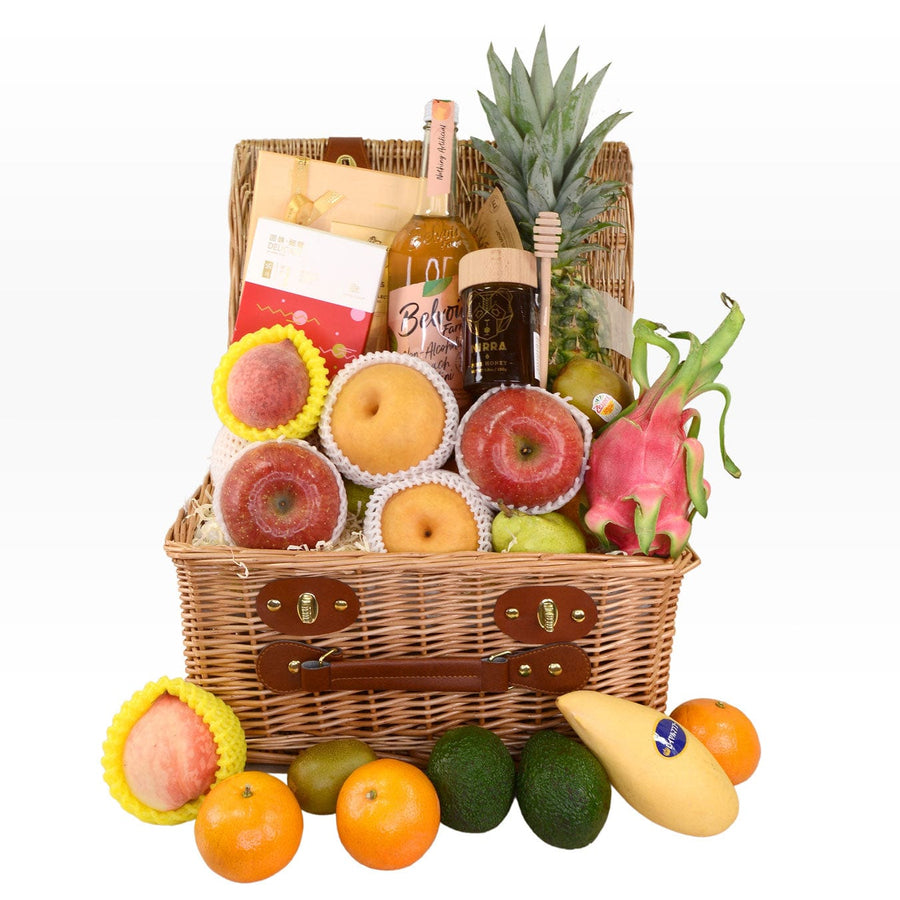A VWOWGIFTS FRUITFUL BOUNTY Hamper filled with fruit.