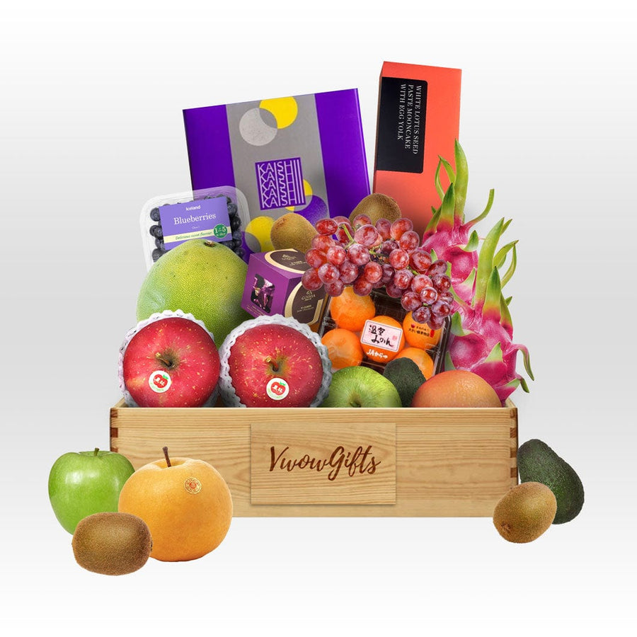 A VWOWGIFTS wooden crate with JOYFUL CELEBRATION MID-AUTUMN FRUIT HAMPER WITH PATISSERIE LA LUNE AND KAISHII MOONCAKE in it.
