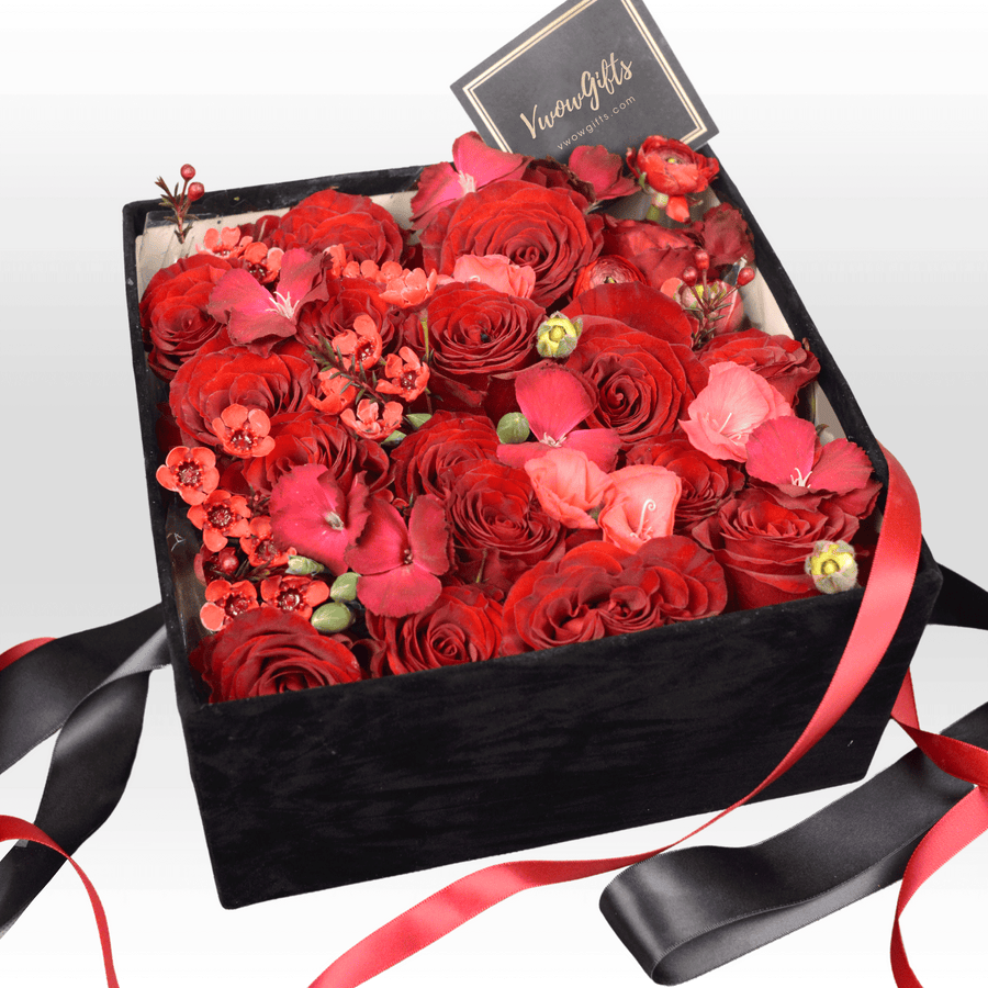 A black box filled with VWOWGIFTS's RED ROMANCE.