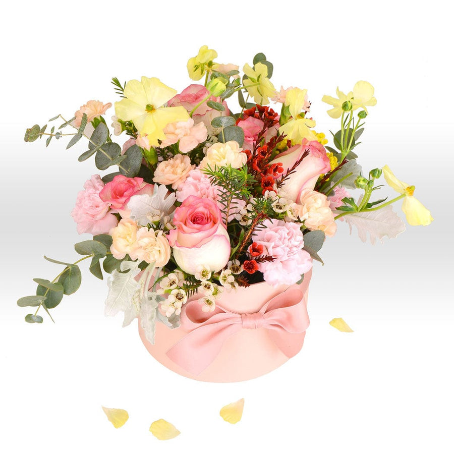 A bouquet of ROSE BUTTERFLY flowers in a pink VWOWGIFTS box.